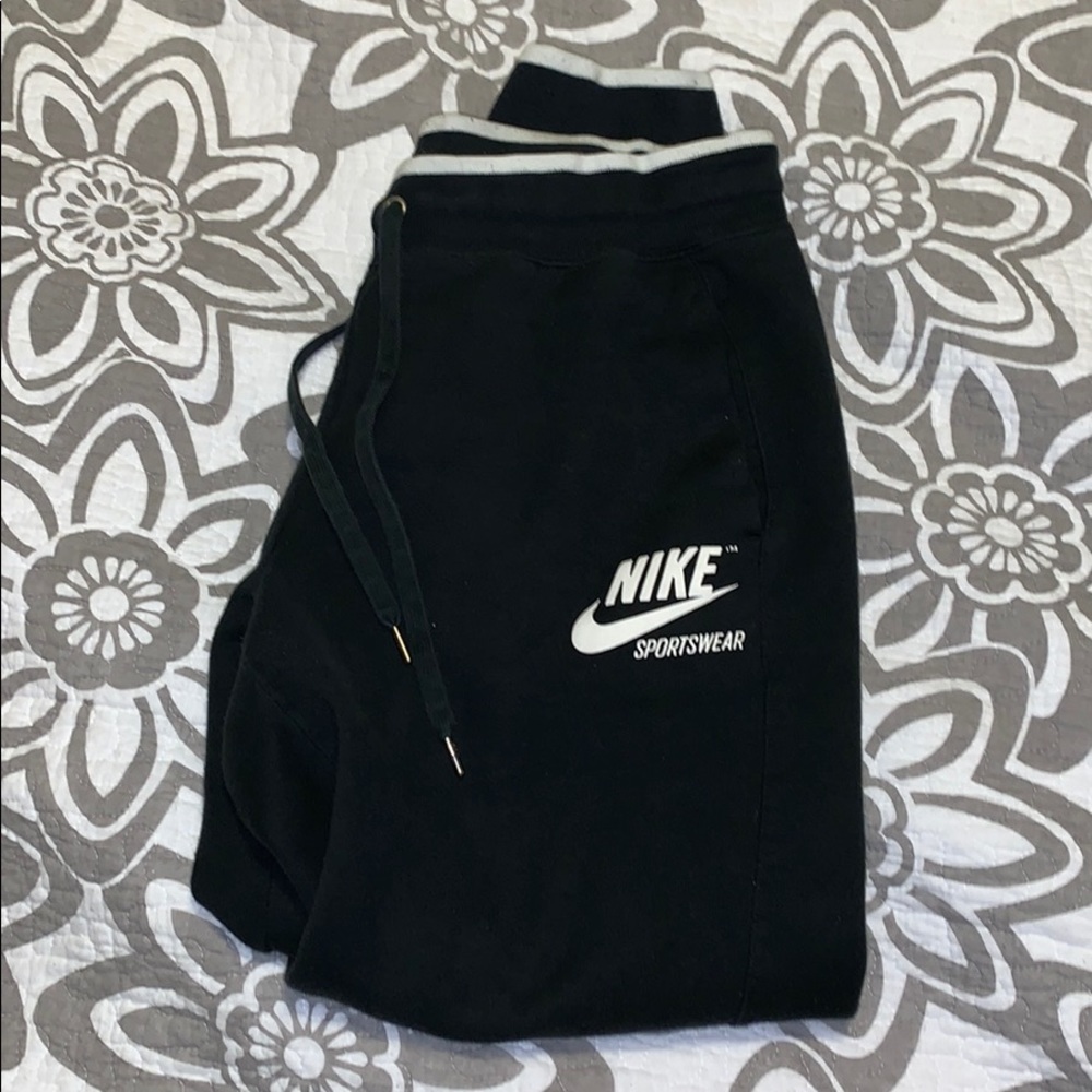 Nike sweatpants